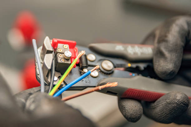 Best Emergency Electrician Near Me  in Big Bend, WI